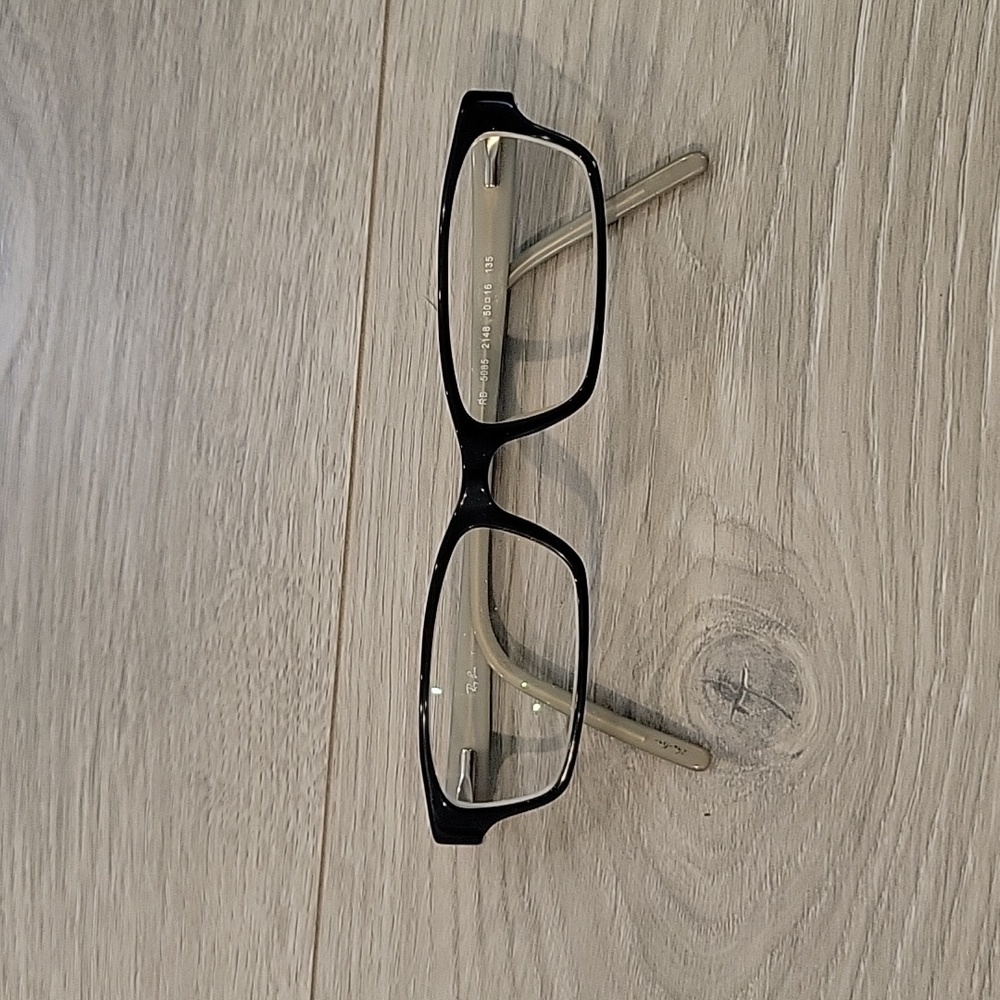 Ray-Ban RB 5085 eyeglasses